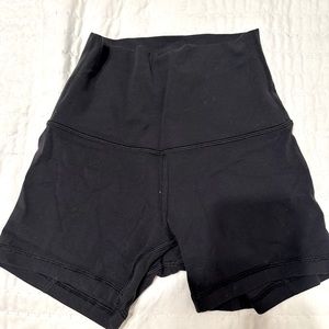 Lululemon align high rise short size 2, 4 in